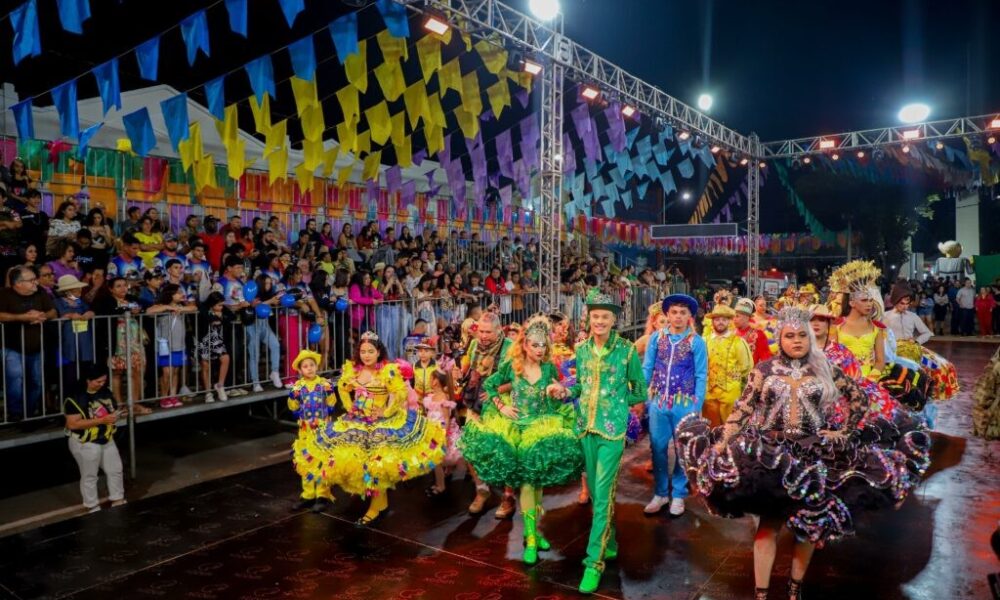 Com apresentações de quadrilhas, realeza e comidas típicas, Arraial Cultural começa em Rio Branco