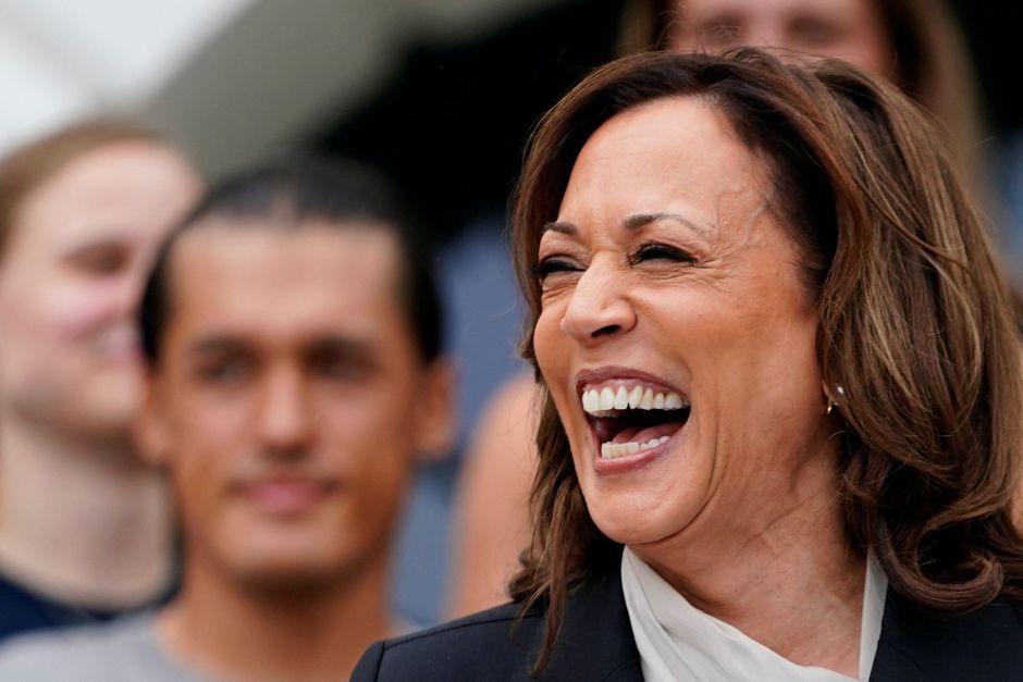 Eleições nos EUA: Kamala Harris consegue delegados suficientes para ganhar indicação democrata