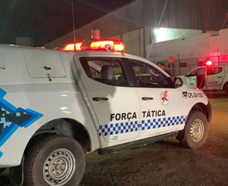 Ladrão é espancado pela população após furtar bicicletas em supermercado de Rondônia