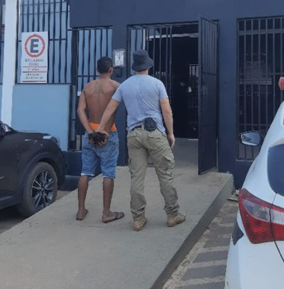 Polícia Civil prende três suspeitos de roubo e recupera objetos em Senador Guiomard