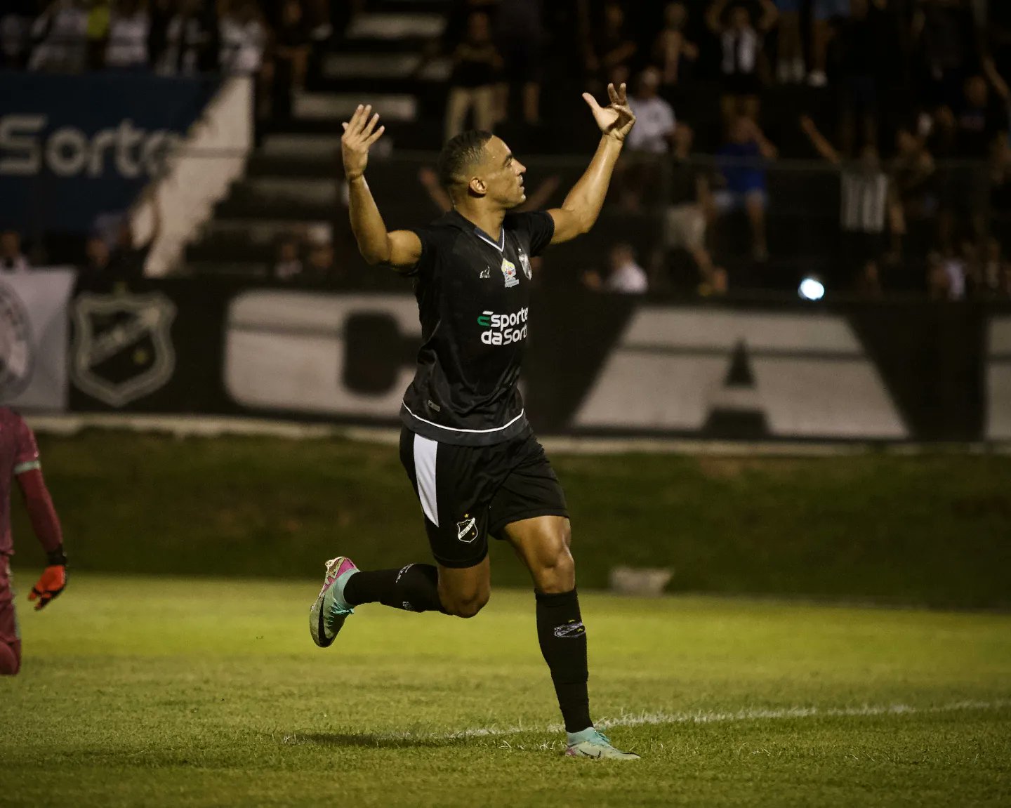 ABC anuncia saída de dois jogadores