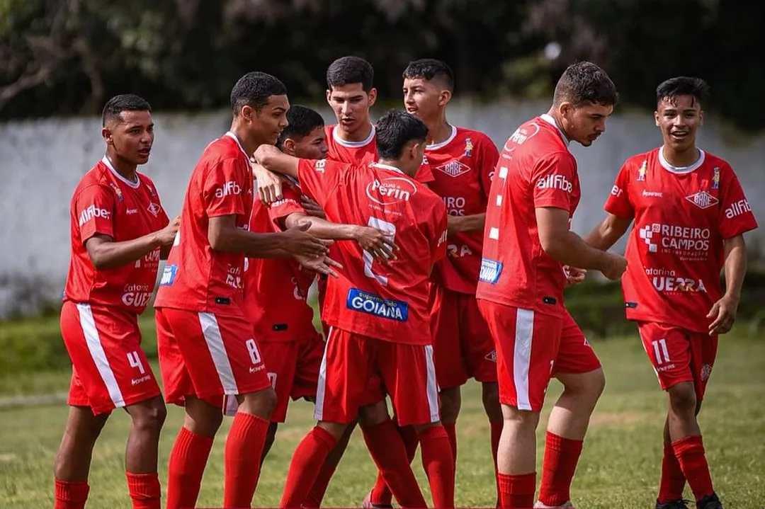 Baré vence Rio Negro por 3 a 2, em estreia no Roraimense Sub-20