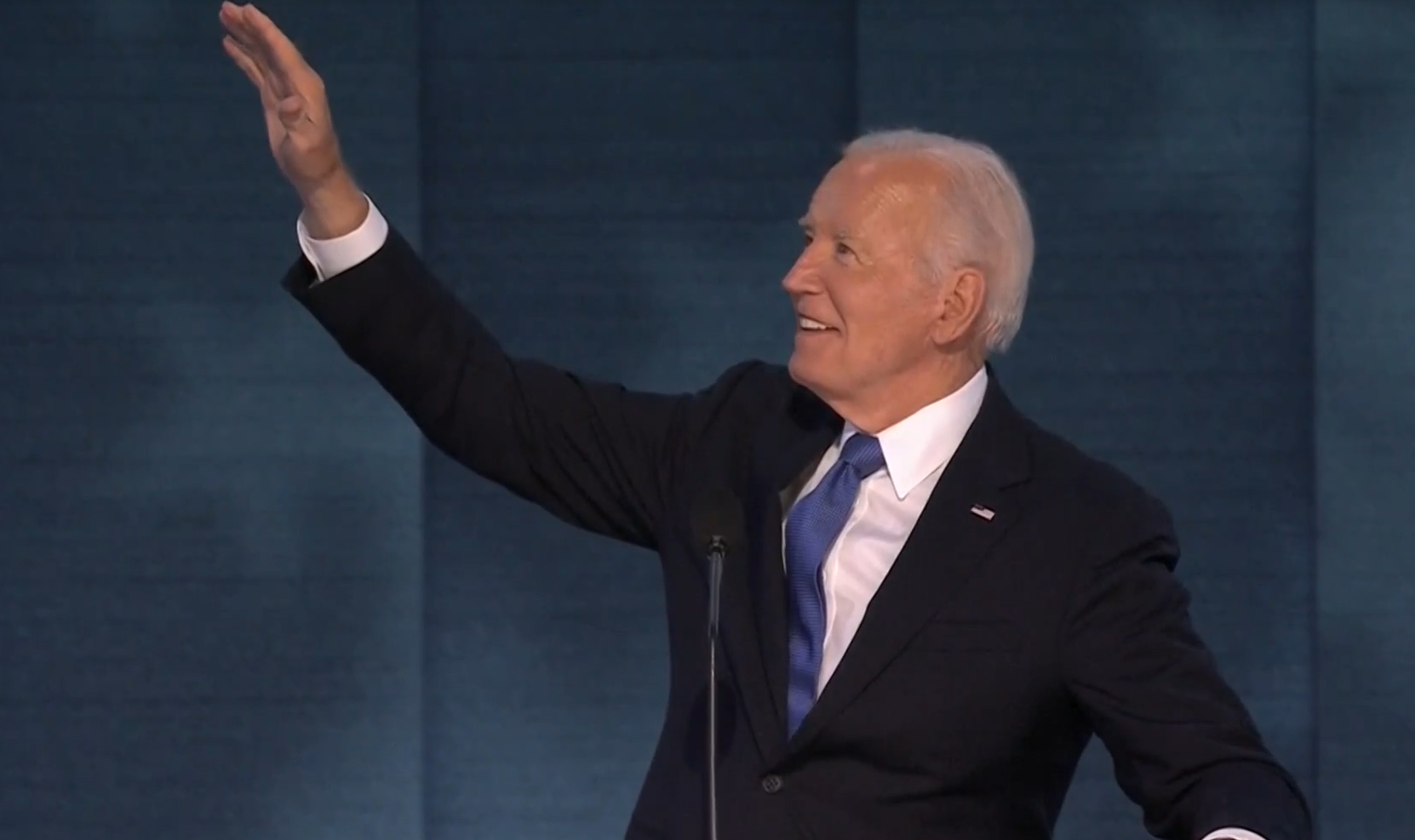 Biden faz discurso histórico na Convenção Democrata após desistir de eleição