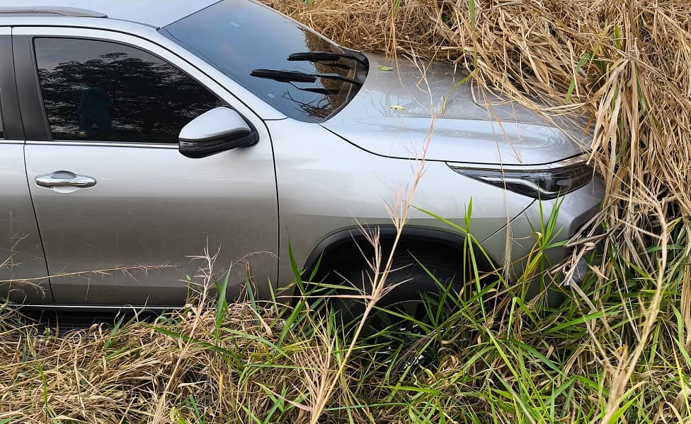 Capotamento na AC-485: Médica perde controle de SUV e provoca colisão com caminhonete