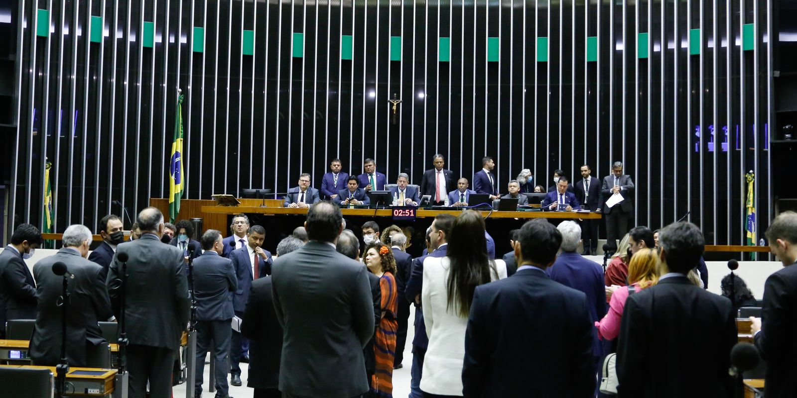 Emendas parlamentares pioram execução das políticas, diz especialista