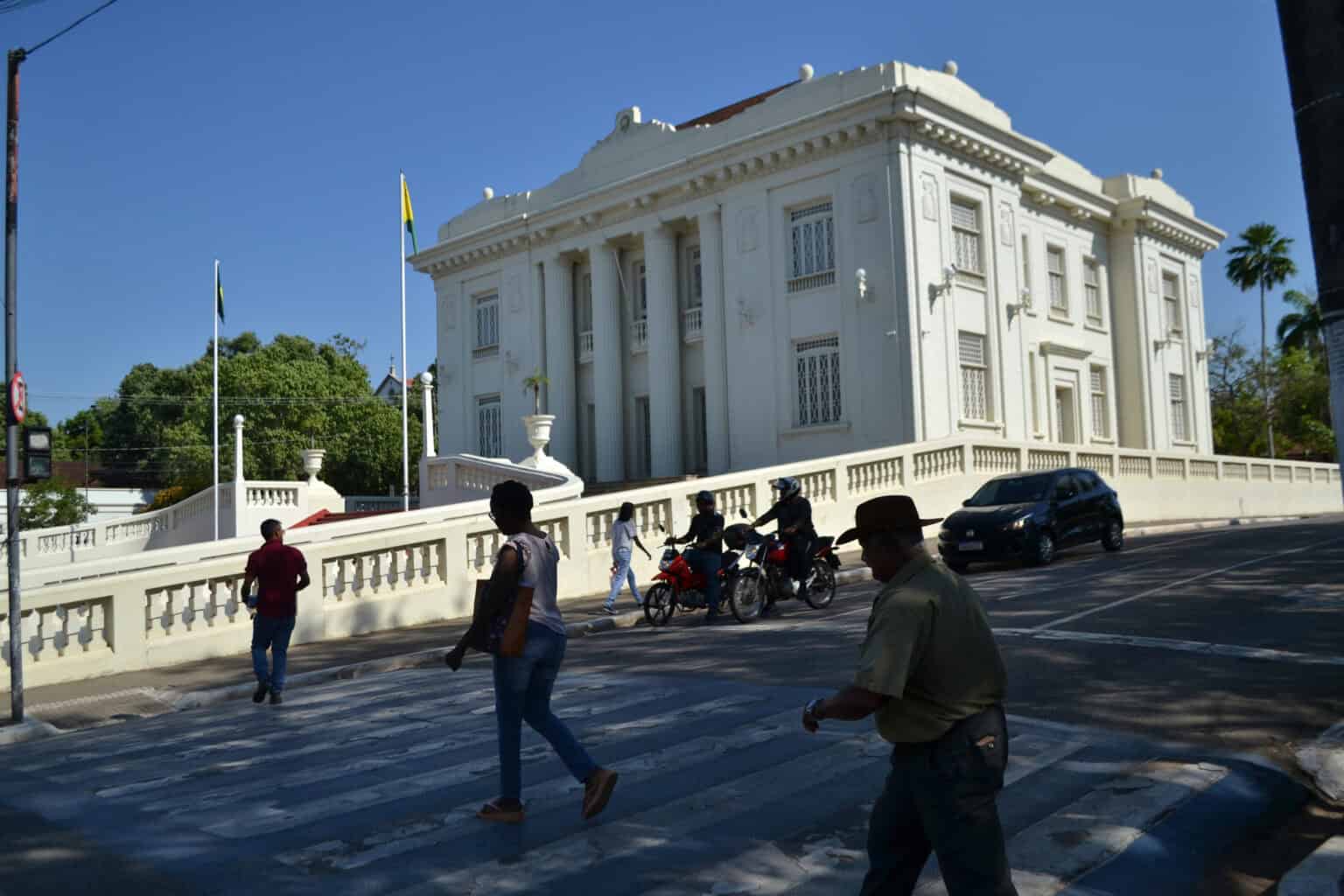 Governo mantém expediente normal na segunda-feira, 5, que antecede ponto facultativo da Revolução Acreana