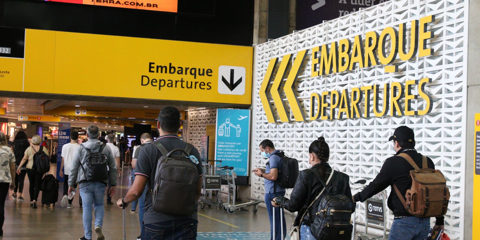 Guarulhos: sinais de radiofrequência causam interferência no aeroporto