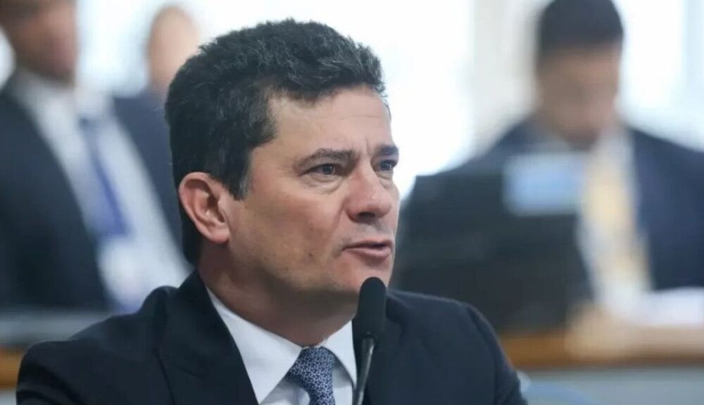 Moro critica intimação a Elon Musk e pede “bom senso” em conflito com STF