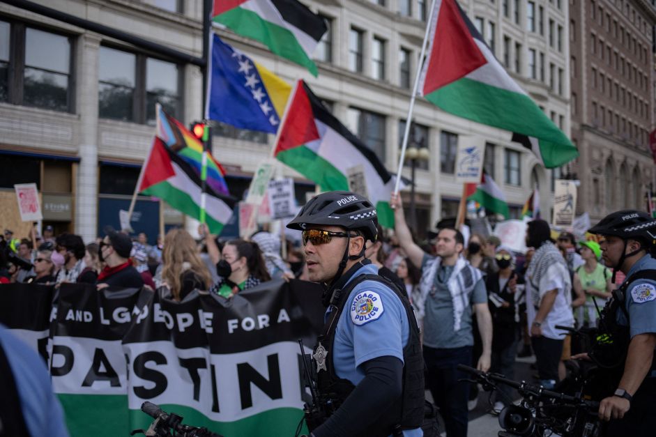 Polícia prende 13 pessoas por protestos ligados à Convenção Democrata