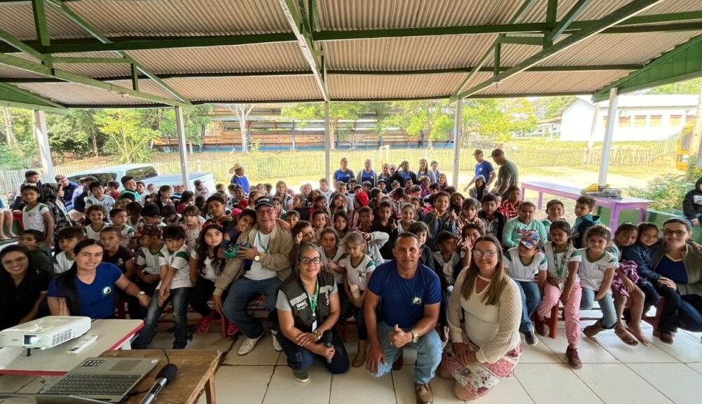 Sema e Imac apoiam MP na Comunidade e levam Circuito Ambiental para escolas rurais de Brasileia