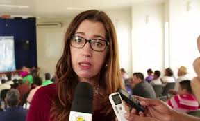 Justiça Eleitoral aprova candidatura de Leila Galvão à prefeitura de Brasiléia retornando a Maratona Política