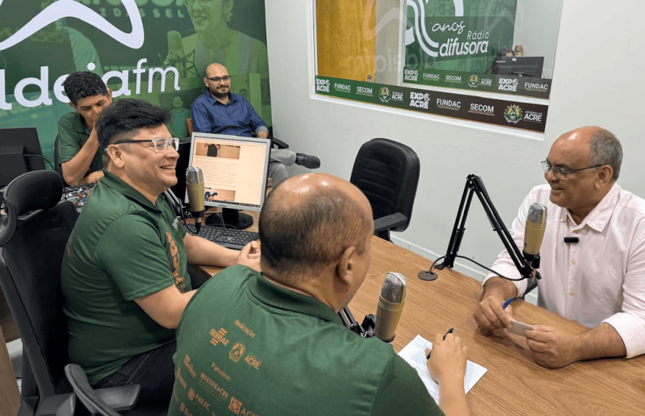 Delegado-Geral da Polícia Civil do Acre participa de rodada de entrevistas e destaca avanços na instituição