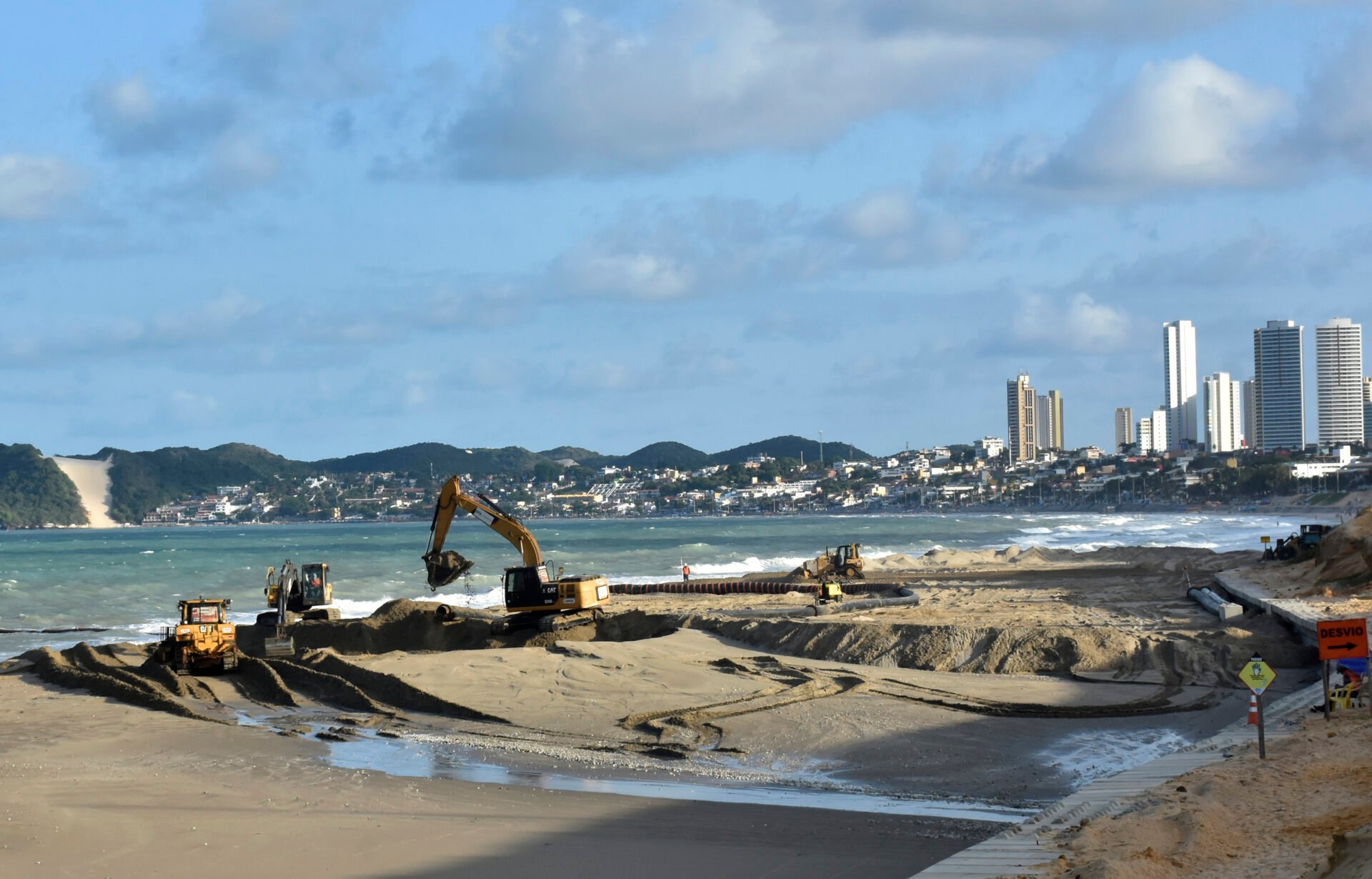 Obra da engorda atinge 15% e secretário explica início pela Via Costeira; entenda