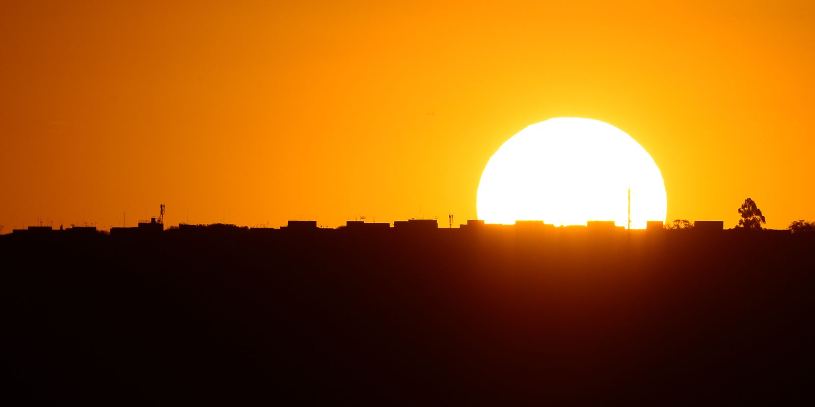 Horário de verão tem apoio de 54,9% da população, diz estudo