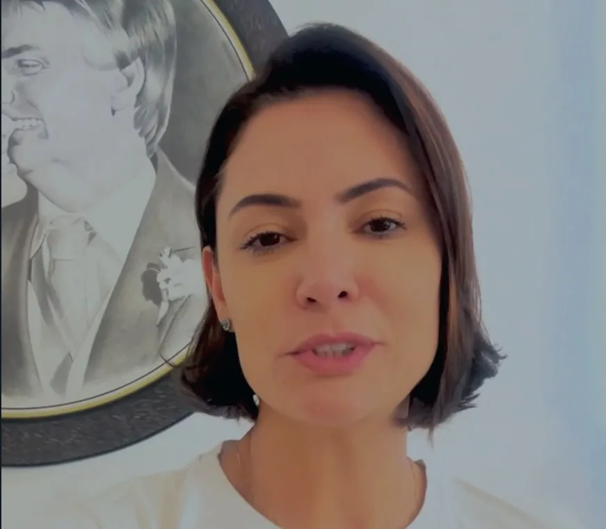 Michelle Bolsonaro lamenta situação de Rio Branco e explica adiamento de comício