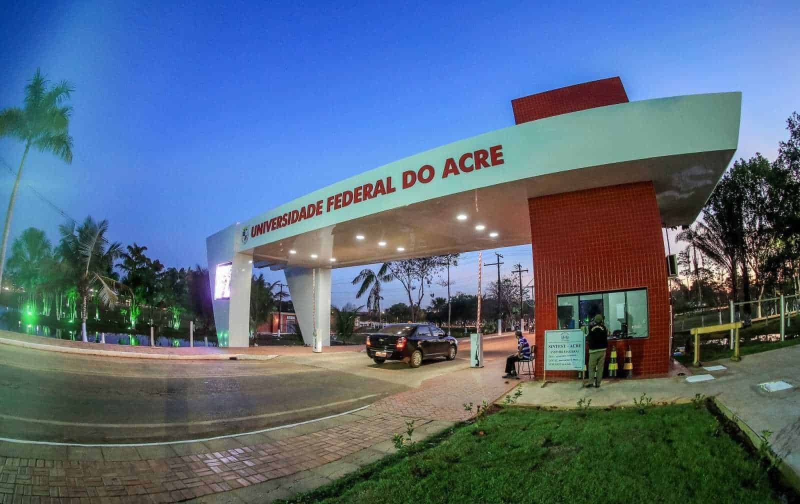 Ufac faz recomendações à comunidade acadêmica para evitar exposição à fumaça