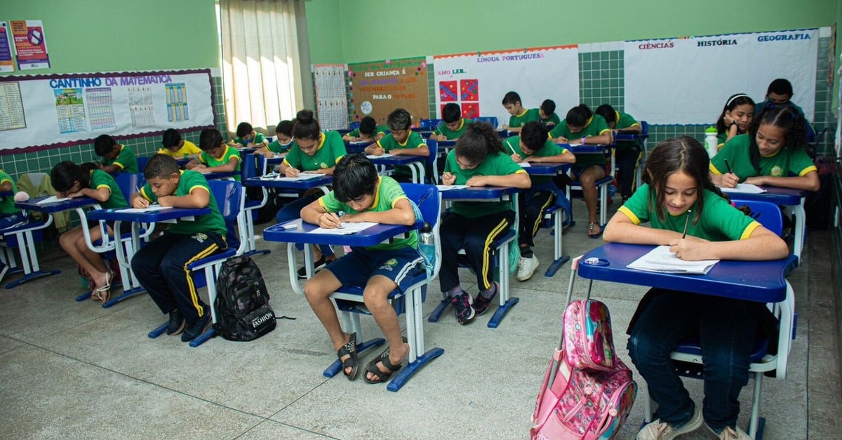 Aulas são suspensas na rede municipal e estadual por conta do Dia do Professor