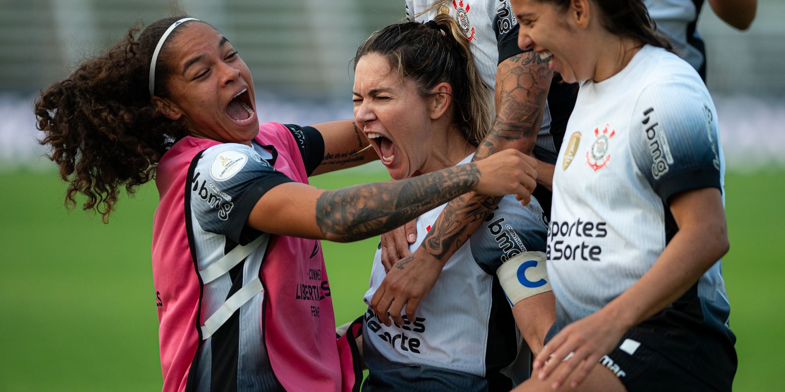 Corinthians derrota Boca e chega à final da Libertadores Feminina