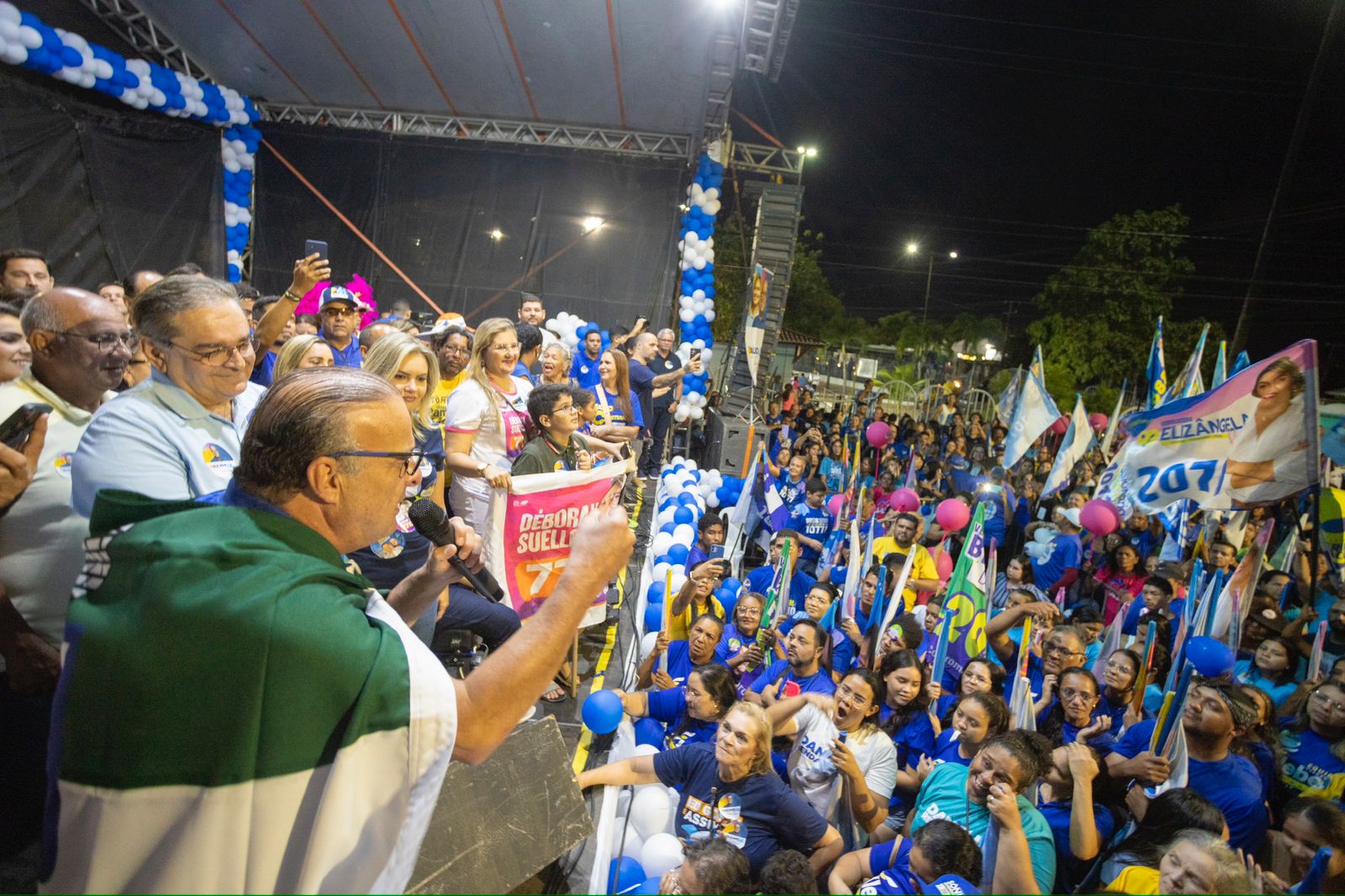 Em comício de encerramento, Paulinho Freire acredita na virada