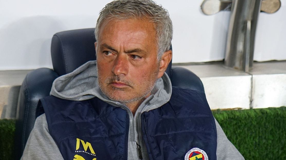 Fenerbahçe x Manchester United: horário e onde assistir ao jogo da Europa League