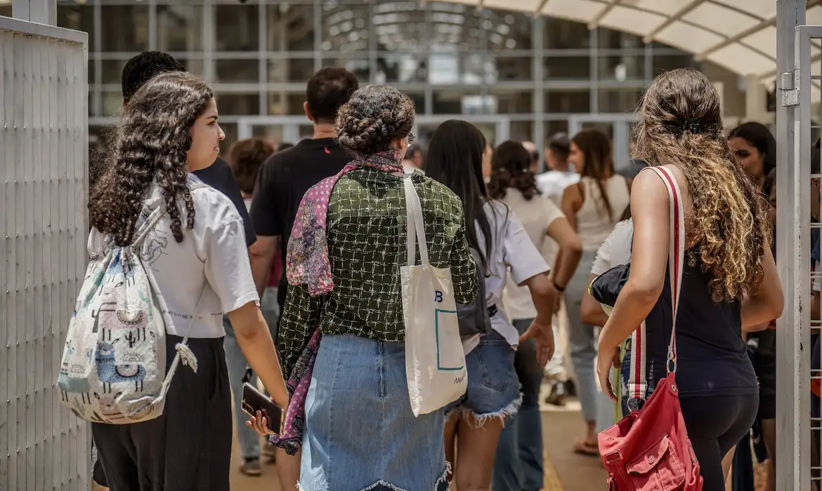 No AC, apenas 22% da população economicamente ativa tem ensino superior