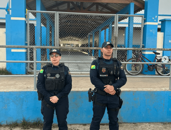 PM de Sena Madureira intensifica ações preventivas e orienta alunos após explosão em escola