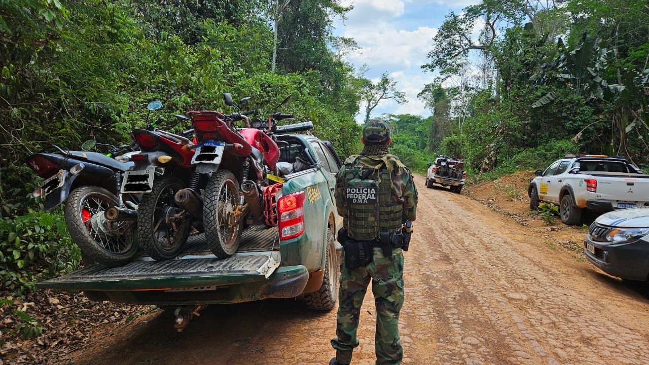 Seis pessoas são presas em operação contra invasão de terras públicas em Acrelândia