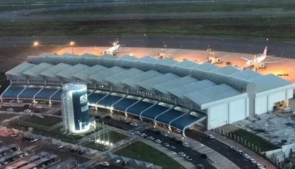 Ameaça de bomba no Aeroporto de Goiânia muda local do check-in