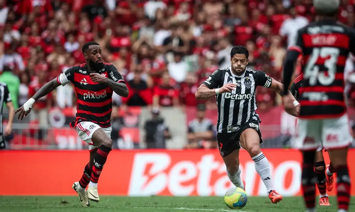 Atlético-MG e Flamengo jogam para decidir título da Copa do Brasil