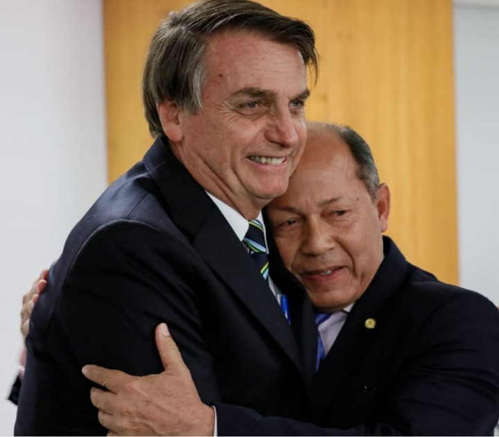 Deputado Coronel Chrisóstomo seguiu cegamente Bolsonaro e se deu mal sendo afastado da presidência do PL