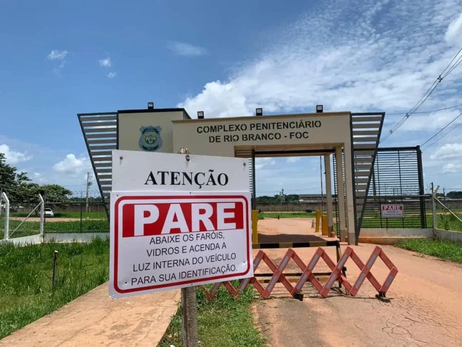 Detento que fugiu durante serviço externo é recapturado