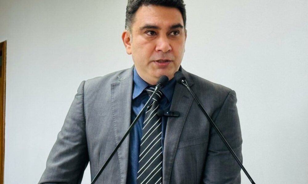 “Educação financeira nas escolas é importante”, destaca Samir Bestene