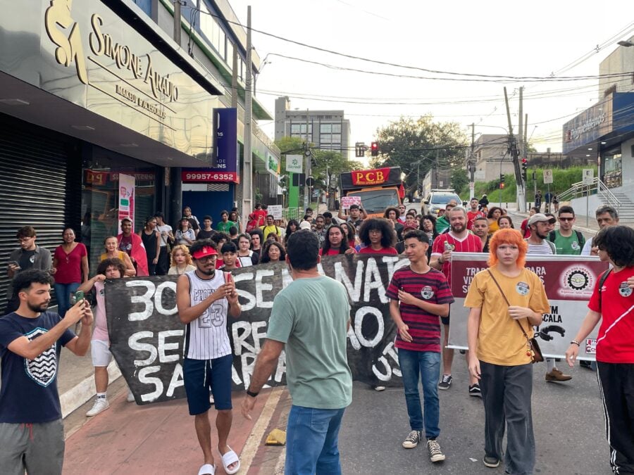 Entidades e partidos manifestam pelo fim da jornada de trabalho 6×1 em Rio Branco – ac24horas.com