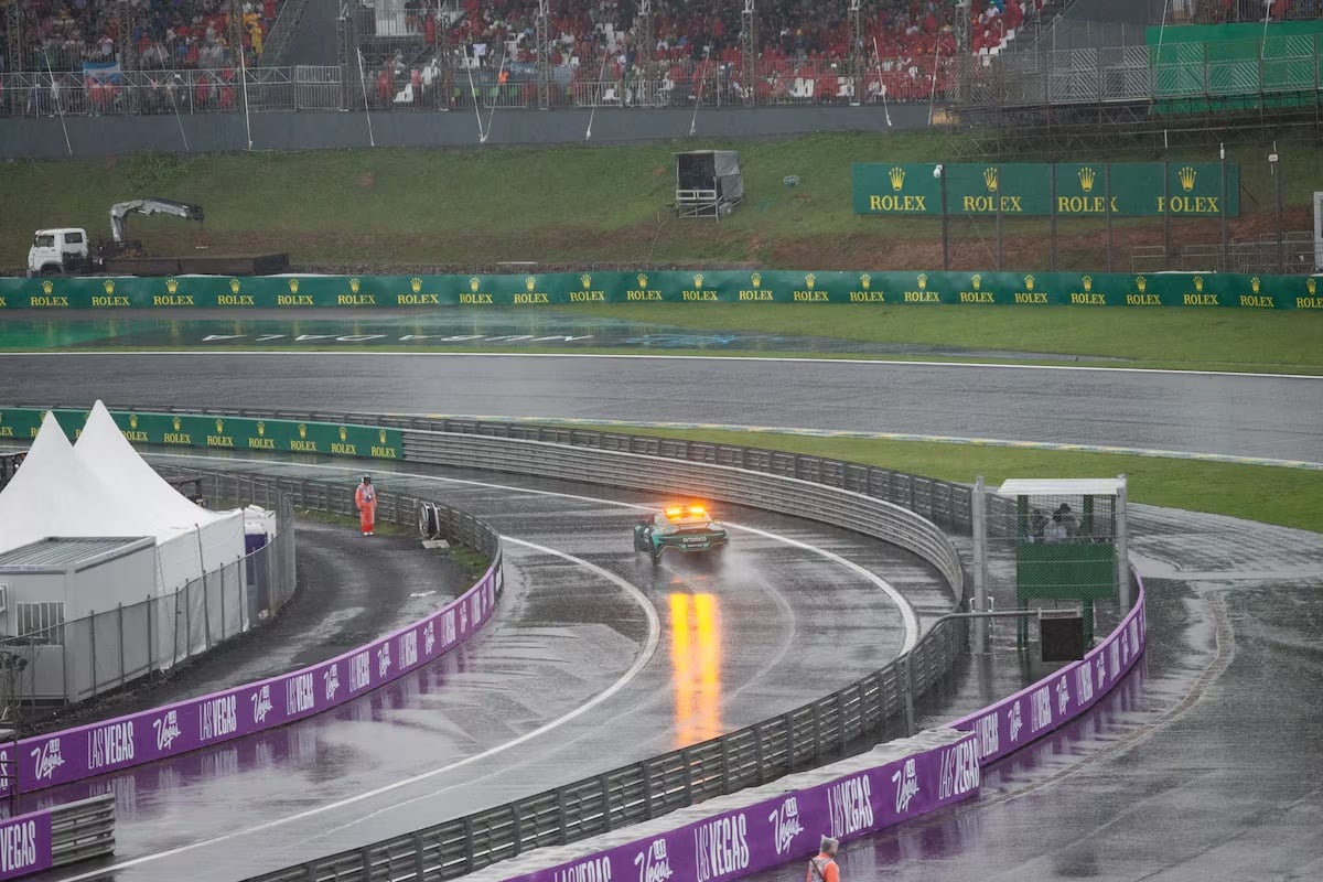 F1: GP de São Paulo define grid às 7h30 e corre às 12h30 para fugir da tempestade