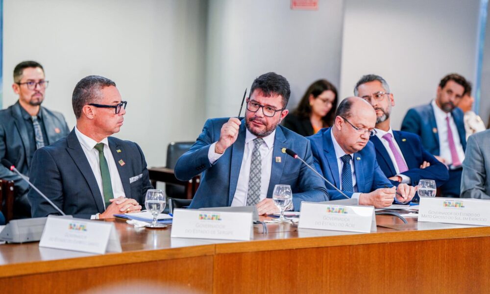 Gladson Cameli defende amplo debate sobre PEC da Segurança em reunião com o presidente Lula