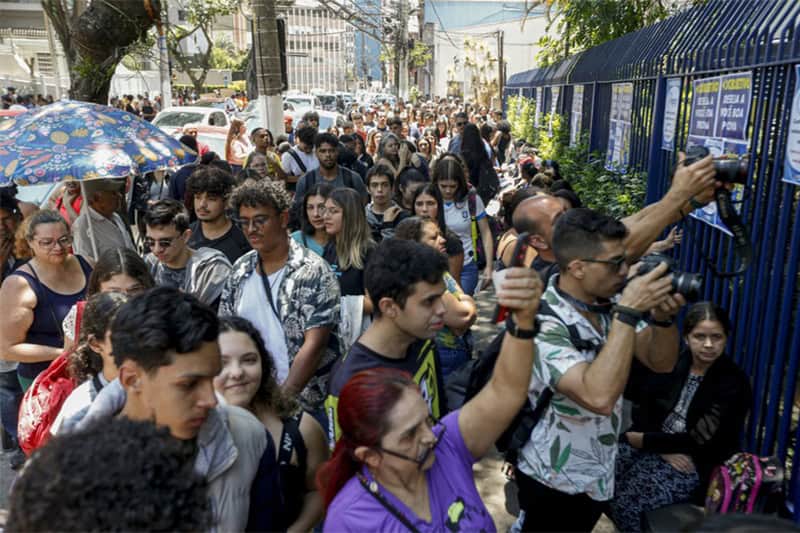 MEC divulga gabarito e cadernos de questões do Enem 2024