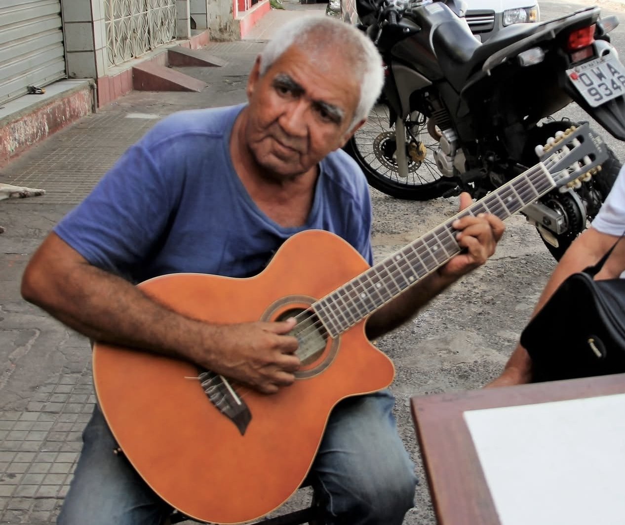 Morre o poeta e escritor Volonté, aos 71 anos