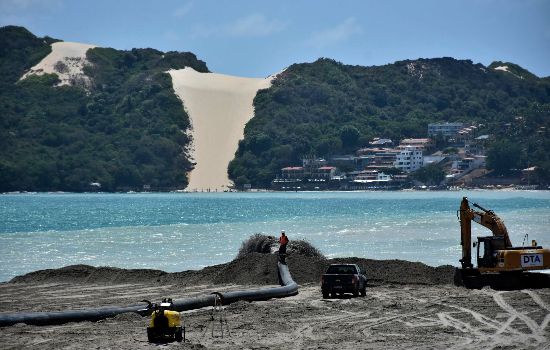 Obras da engorda de Ponta Negra passam de 55% de conclusão