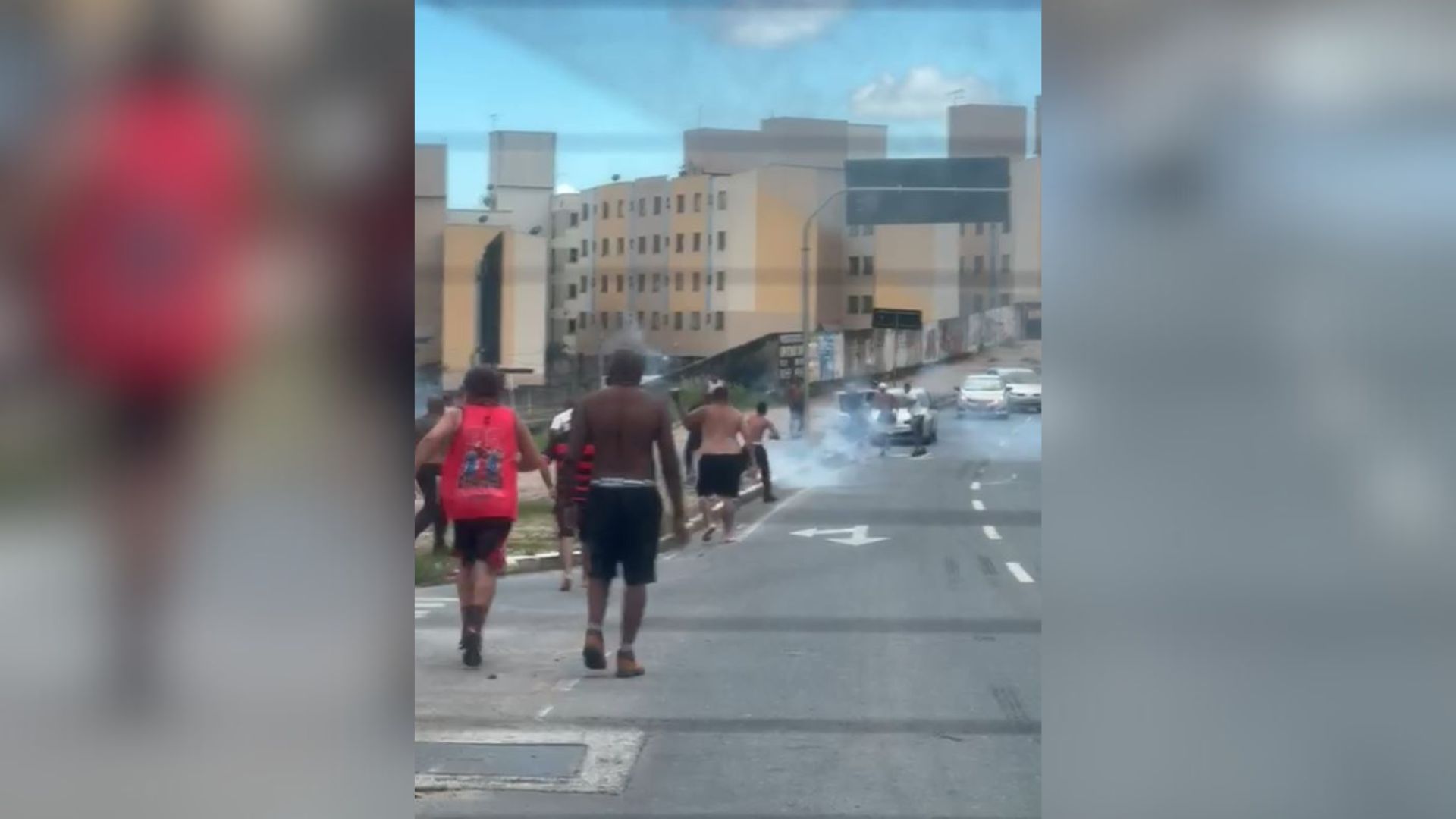 Torcedores de Atlético-MG e Flamengo brigam antes de final da Copa do Brasil