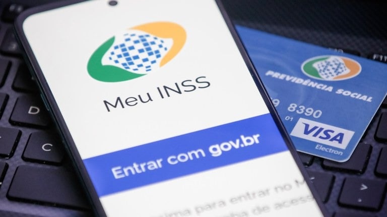 473,9 mil beneficiários informaram não reconhecer descontos, diz INSS