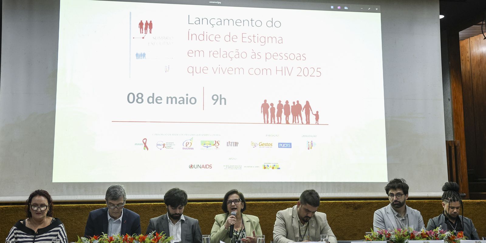 Discriminação atinge 52,9% das pessoas com HIV/aids, mostra pesquisa
