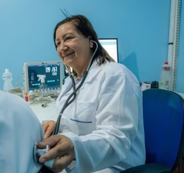 Edital com mais de 600 vagas para cargos na saúde tem inscrições prorrogadas