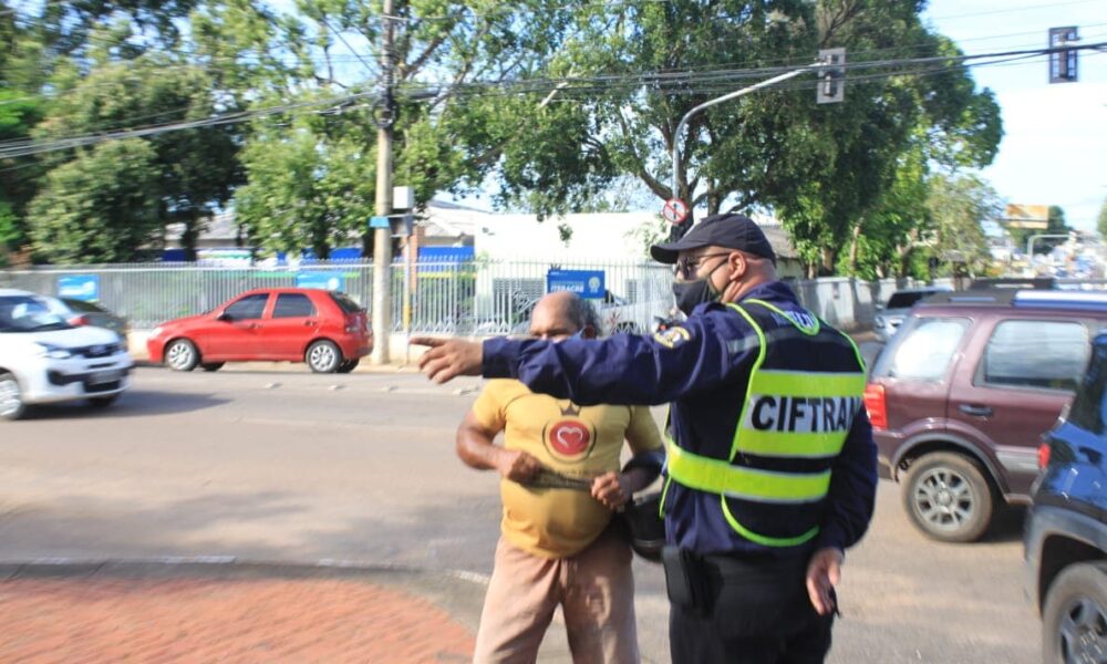 Fiscalização viária e a atuação dos agentes de trânsito é tema de palestra