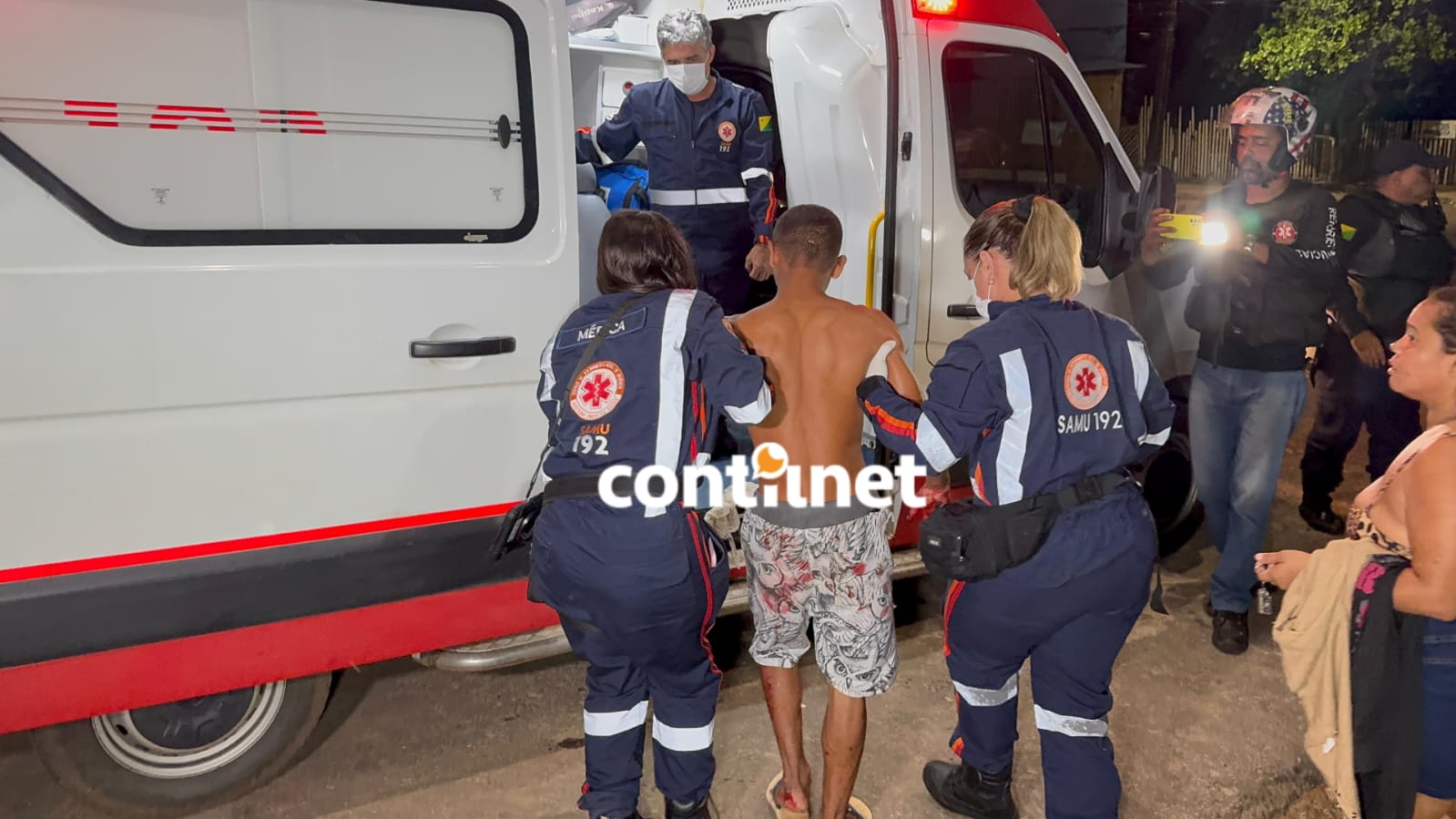 Homem desce de casa para verificar barulho e acaba ferido a tiros em Rio Branco