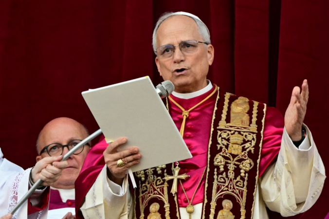 Papa Leão XIV revela por que escolheu o nome e fala em nova Revolução Industrial com IA