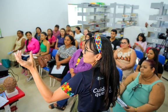Cantá: Teamarr leva ciclo de formação sobre autismo para comunidade da Vila São José