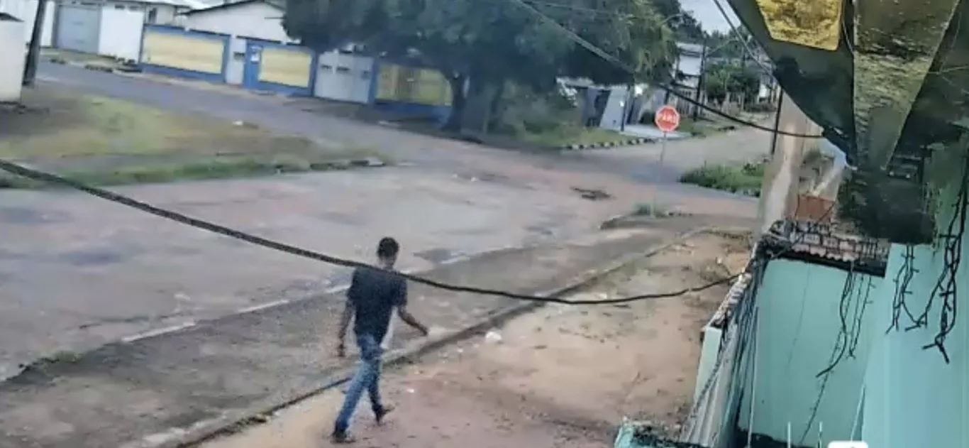 Homem é baleado e preso após tentativa de roubo em residência