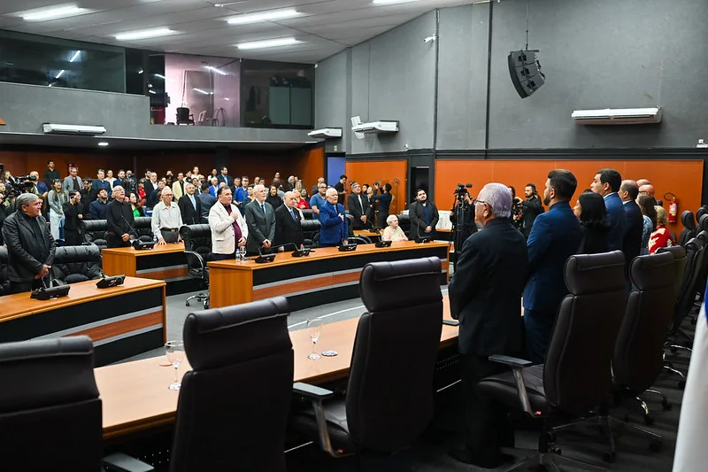 Imprensa reconhecida: ALE-RR entrega comendas a comunicadores roraimenses