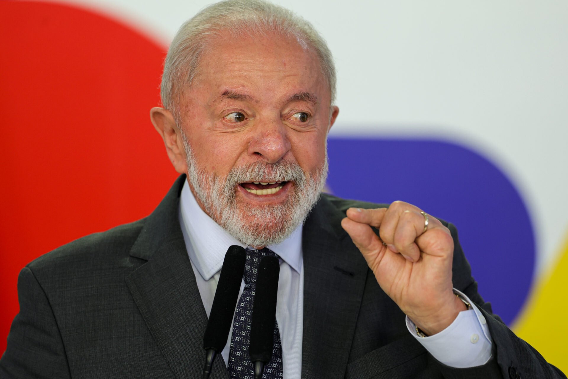 Lula rebate Trump e defende soberania brasileira: “Não aceitaremos tutela de ninguém”